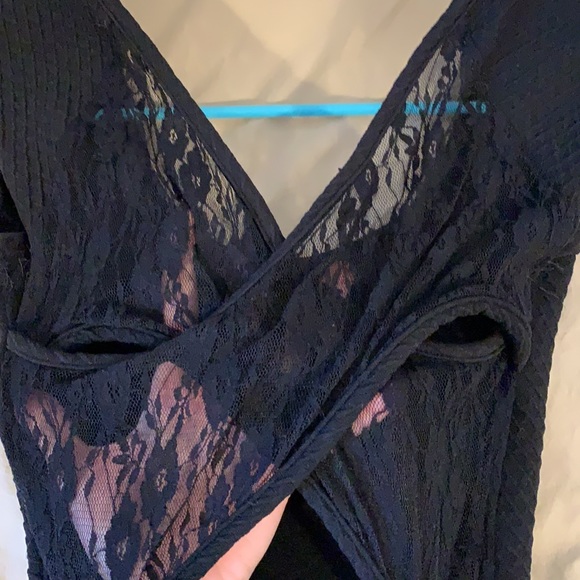 Pacsun black backless cross in the back dress - Picture 3 of 5